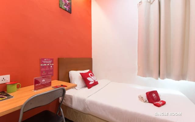 Colour Hotel - photo 4
