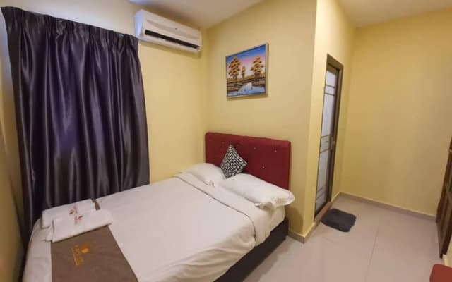 Enrich Hotel Shah Alam - photo 5