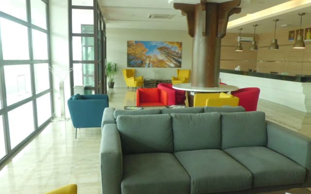 The Inn Bintulu - photo 2