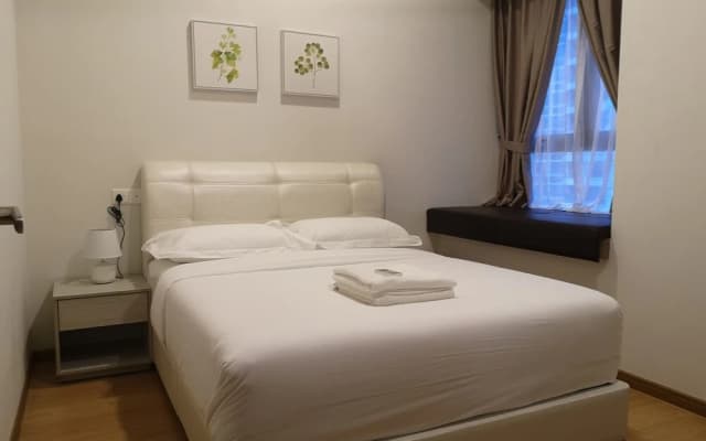 Sea View Homestay @ Country Garden Danga Bay - photo 3