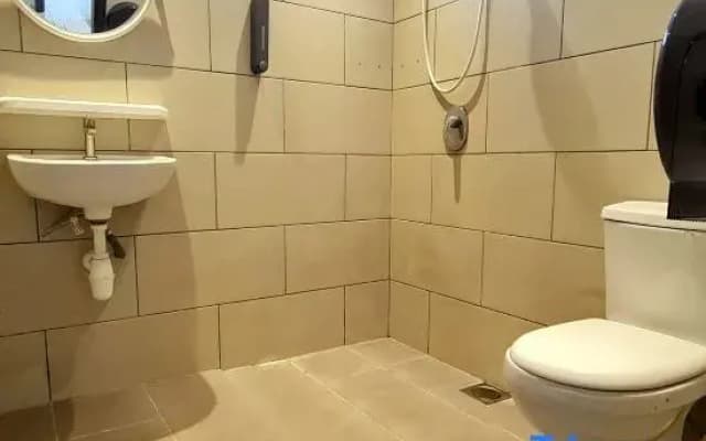 Cozy Home/Pool Cinema/Karaoke Jonker 1.2 km 20+8pax - photo 3