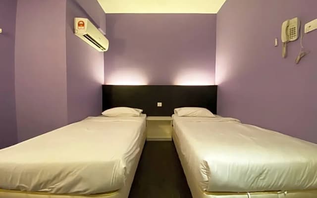 OYO 90484 Bright Hotel - photo 3