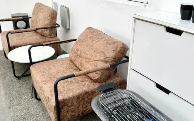 Stylish Cozy Landed Jelutong 3BR 2B 4CP-10poax by 3C - photo 3