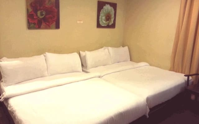 Grand M Hotel - photo 2