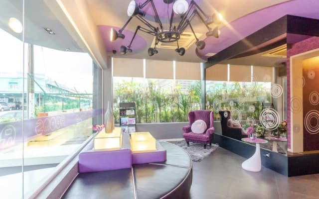 OYO 902 Rooms Boutique Hotel - photo 2