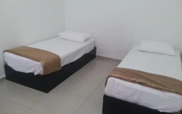 Fazi Budget Homestay Tampin - photo 5