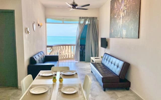 Maison Seaview Suites Port Dickson - photo 3