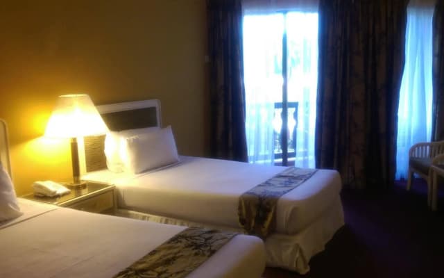 The Grand Beach Resort - photo 3