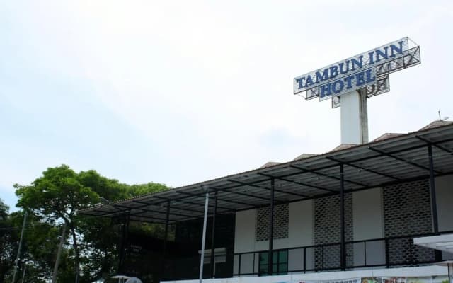 Tambun Inn Hotel - photo 3
