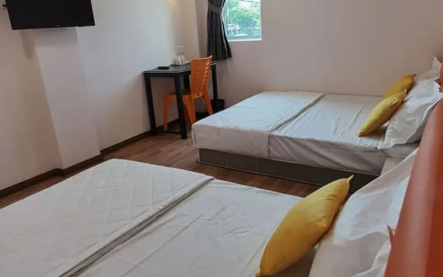 Mornings Hotel - photo 4