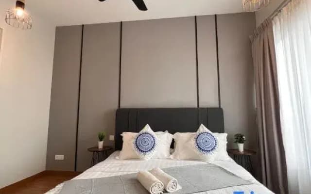 Tropicana 218: Spacious Luxury City 3BR 3car 11pax - photo 5