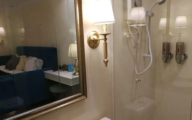 1 Day Car Hotel Station 18 - photo 4