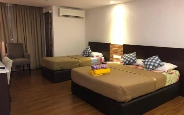 Cyber Studio Apartment - photo 4