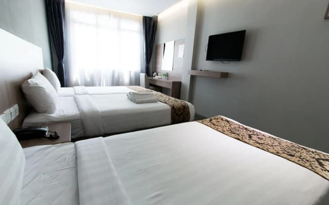 Hotel 99 Pudu Kuala Lumpur - photo 4