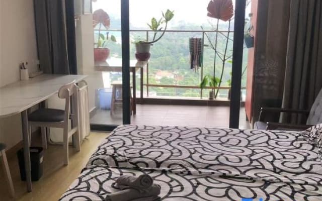 Danga bay getaway: 3 bedroom and 3 bathrooms Beach, dining and shopping - photo 2