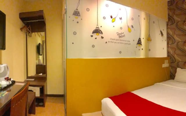 8 Days Boutique Hotel @ Mount Austin JB - photo 4