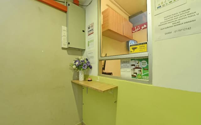 Hotel 24 Seven - photo 2