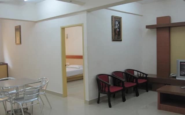 Wisma Pantai Apartment - photo 3