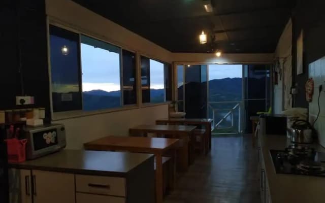 Bayu Senja Lodge - photo 3