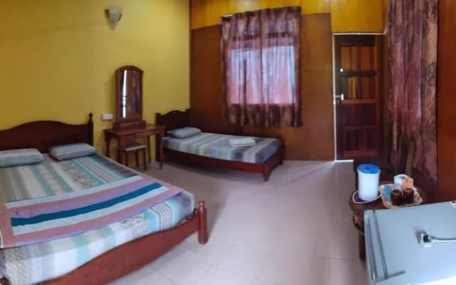 Tioman SP Barakah Chalet - photo 5