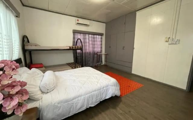 Anique Hoemstay by Oyo Rooms - photo 4