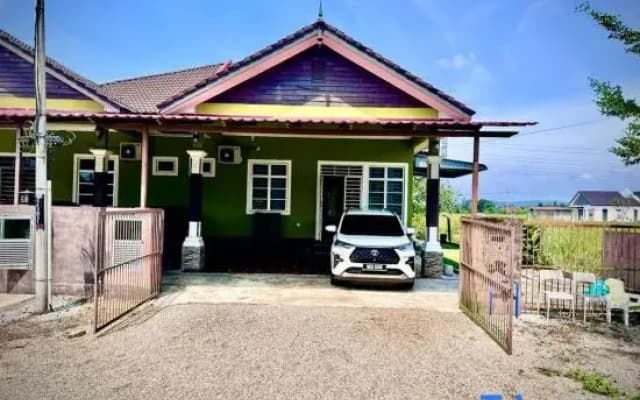 Homestay Selesa KBB Guest House - photo 3