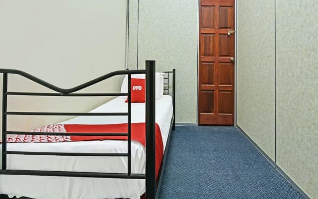 OYO 90593 Hotel Bajet Gaya Warisan - photo 5