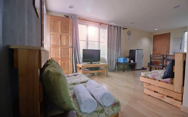 T Paradise Guest House - photo 4