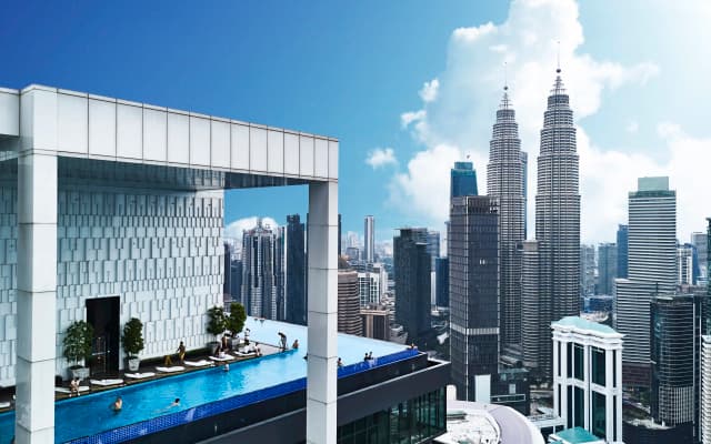 HOME STYLE at Platinum Suites 2 KLCC Twin Towers Hotel - photo 2