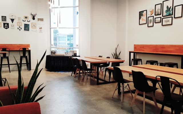 Hashtag.Capsule Hostel - photo 4
