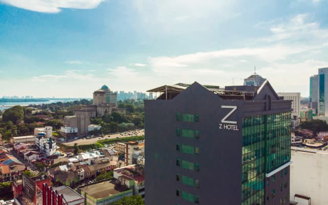 Z Hotel - photo 3