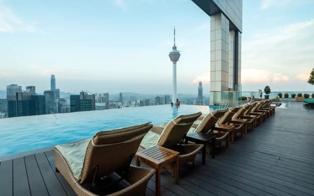 Apartment hotel HOME STYLE at Platinum Suites 1 KLCC Twin Towers - photo 2