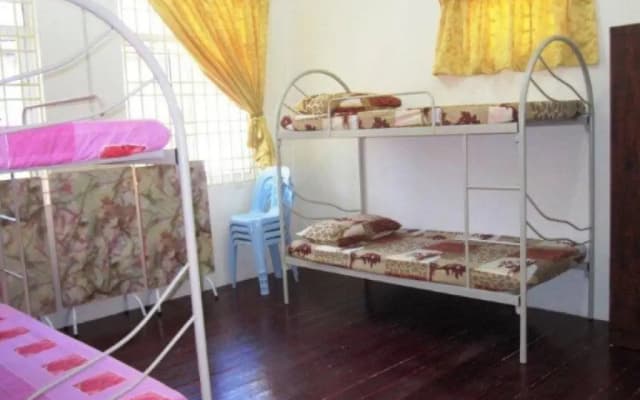 Venus Female Boarding House - photo 4