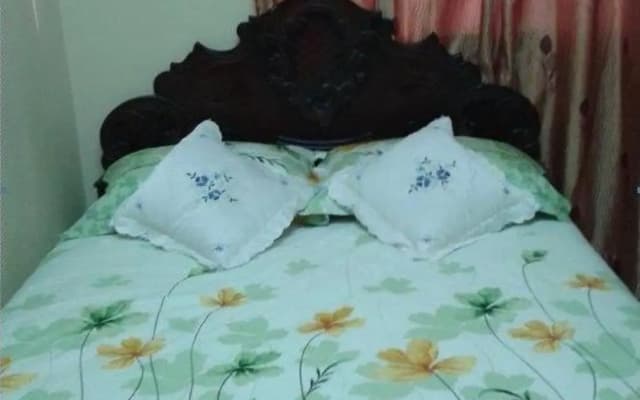 Nur Budget Room Guest House - photo 4