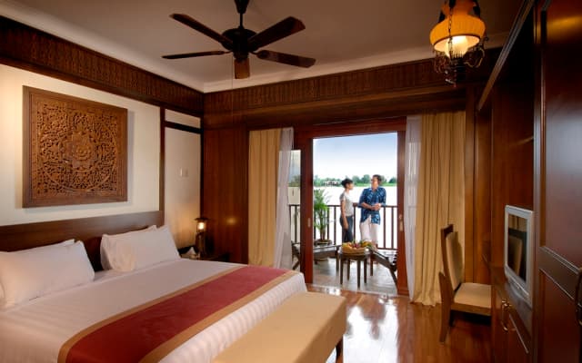 Kampung Air (Water Chalet) at Bukit Merah - photo 3