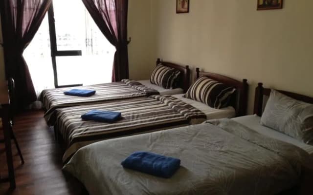 North Borneo Paradise @ Marina Court Resort Condo - photo 2