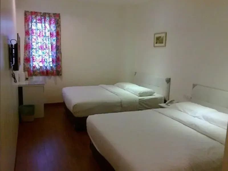 Rose Cottage Hotel Taman Nusa Cemerlang - photo 7