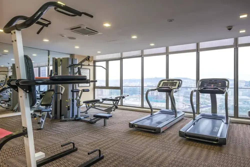 WTE Fairlane Suites - photo 3