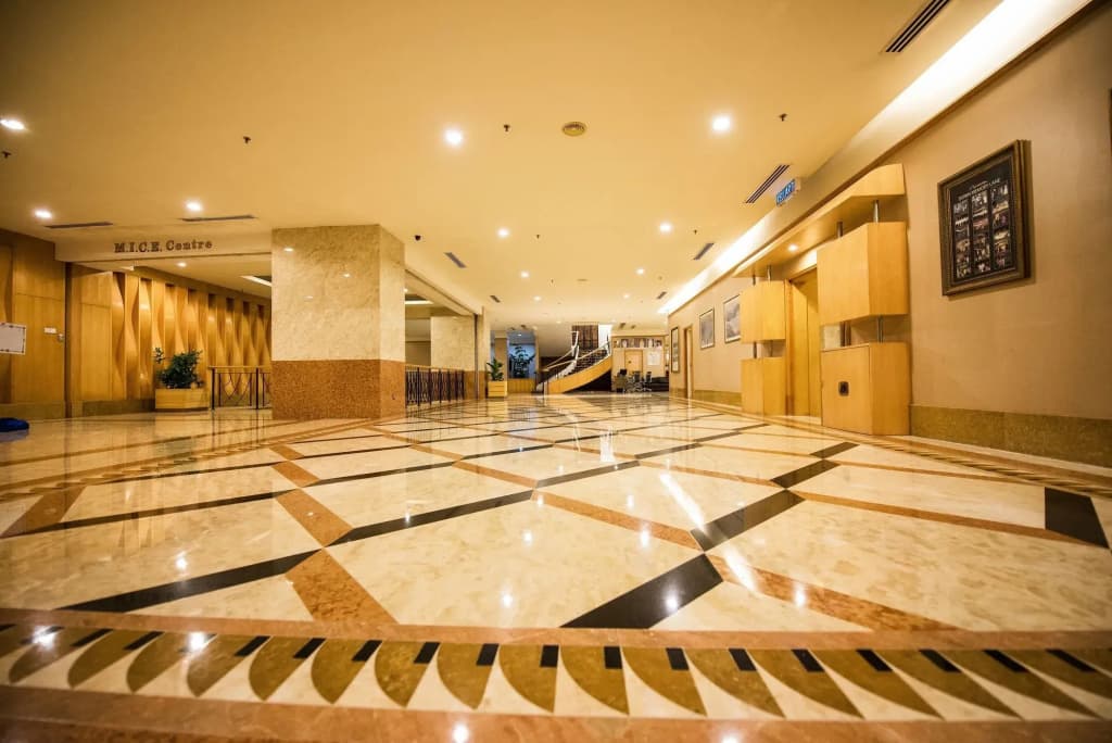 Bayview Hotel Melaka - photo 19