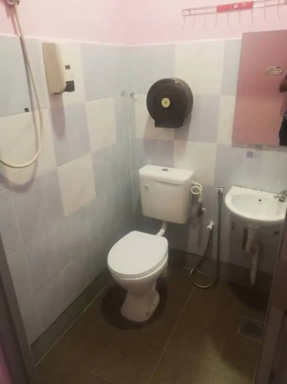 OYO 90062 I Hotel - photo 7