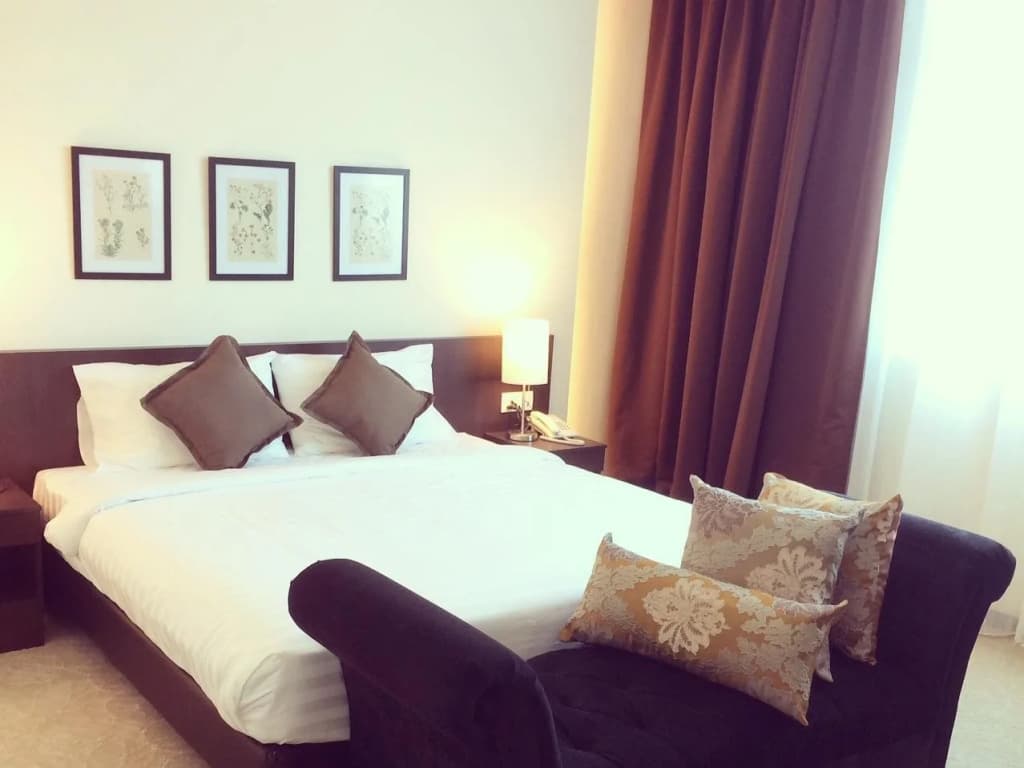 The View Hotel - photo 6