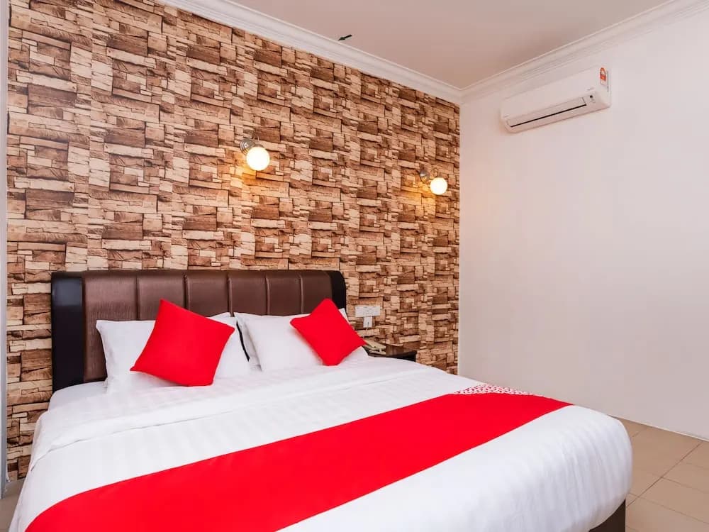 Neo Pegasus Hotel by OYO Rooms - main photo