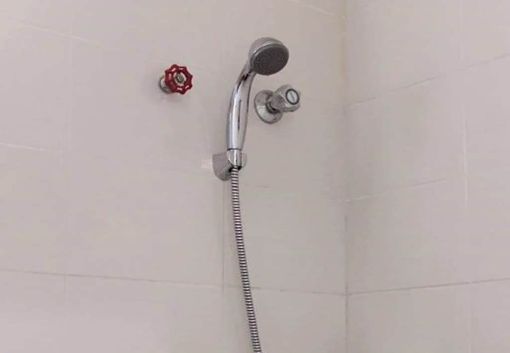 Shia Guesthouse - photo 7