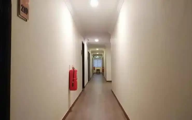 Hentian Hotel Kajang - photo 3