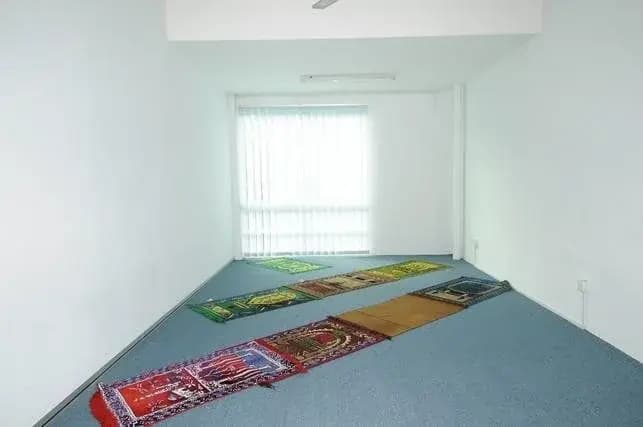 Kings Hotel - photo 16