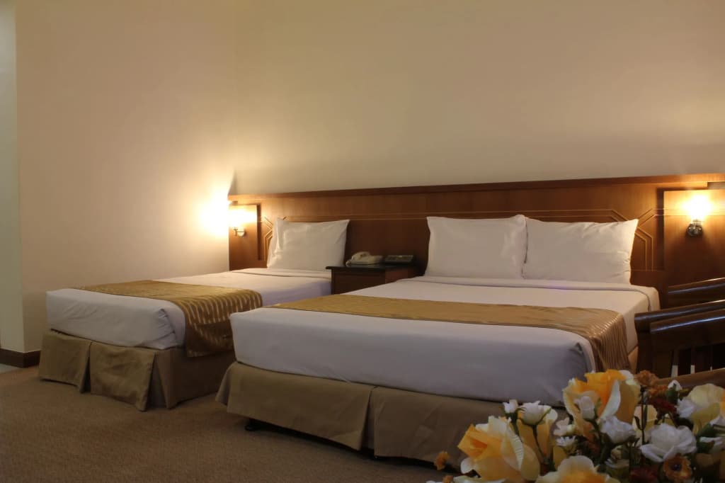 Hotel Putra Kuala Lumpur - photo 4