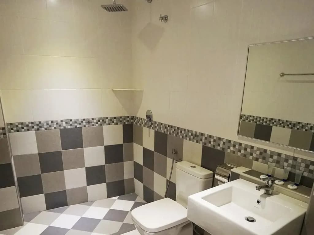 Riverine Garden Hotel - photo 8