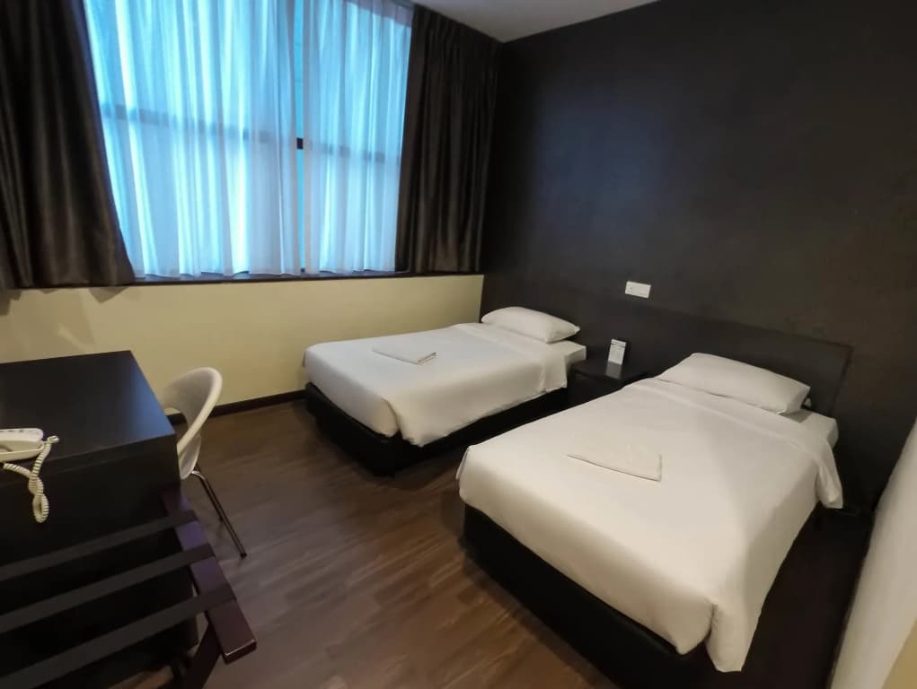 Erica Hotel - photo 3