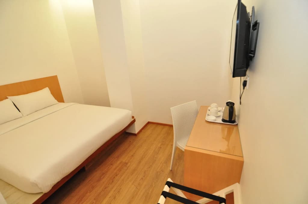 1 Million Hotel - photo 7