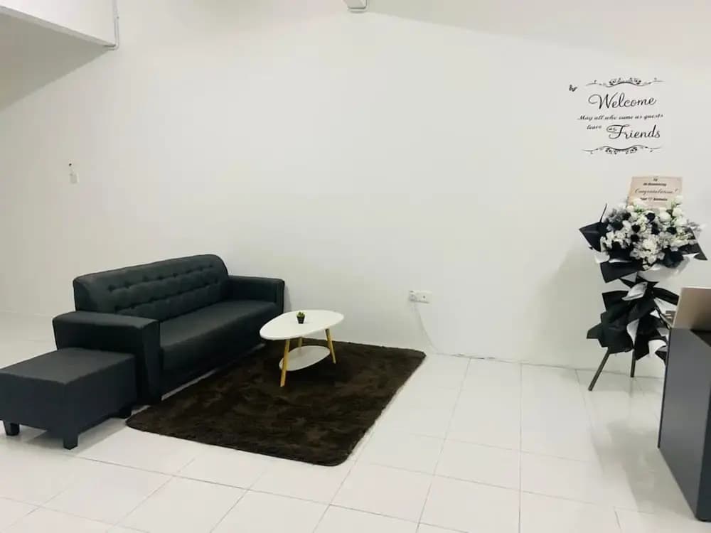 JK Roomstay - photo 8